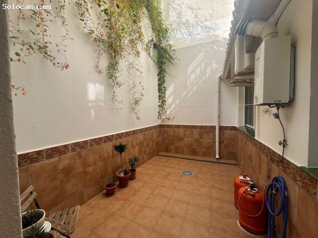 APARTAMENTO TOTALMENTE AMUEBLADO