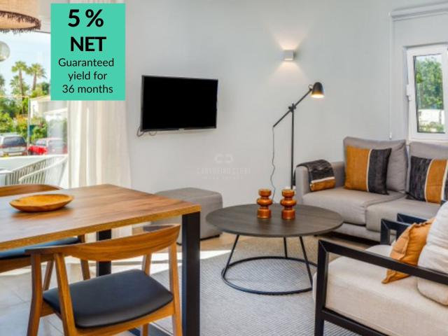 Apartamento totalmente remodelado de 2 quartos no primeiro andar
