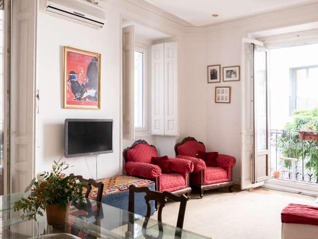 Apartamento tradicional de 3 dormitorios en alquiler en Centro, Madrid