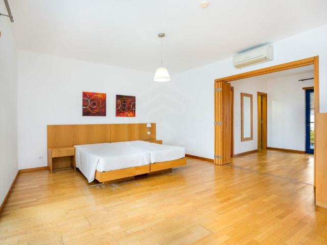 Apartamento turístico T2 na Marina de Albufeira, Algarve 200m² Albufeira olhos de água