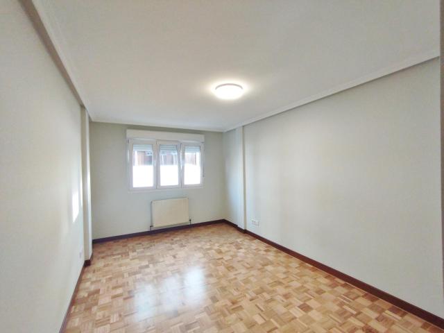 Apartamento vacío, alquiler de larga duración – 04863 – Agencia Asturias