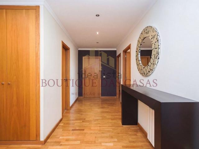 Apartamento, Valadares