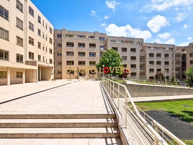Apartamento, Valadares