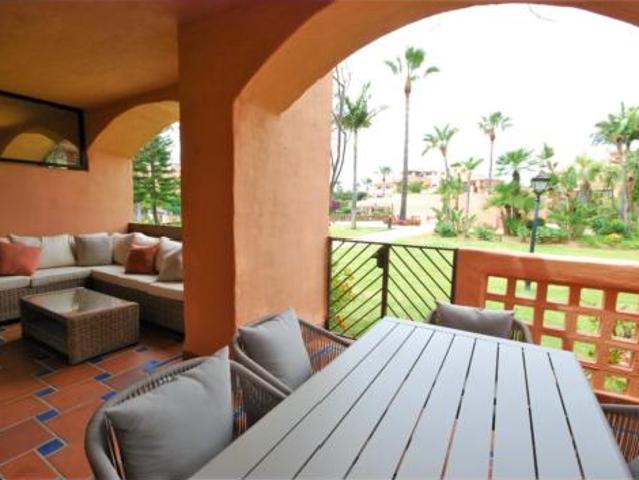 Apartamento Venta Estepona, El Paraíso Atalaya Benamara