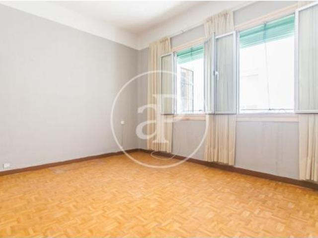 Apartamento Venta Madrid Capital, Lista