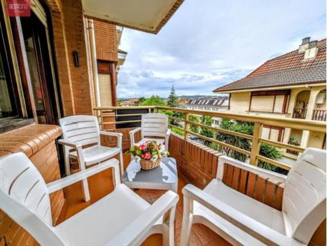 Apartamento Venta Noja, Ris