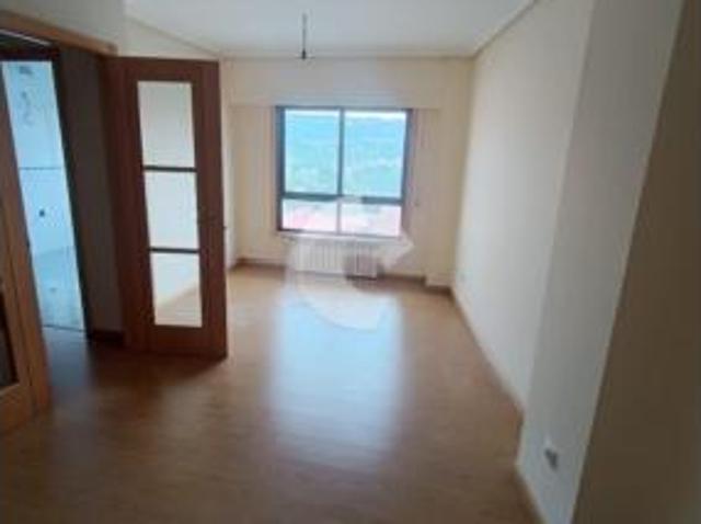Apartamento Venta San Cibrao das Viñas, San Cibrao Das Viñas Capital