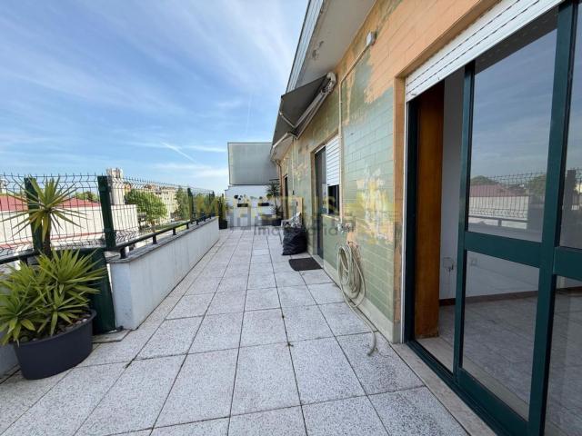Apartamento, Vila Nova de Famalicão e Calendário