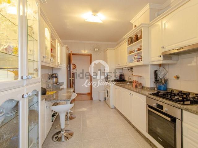 Apartamento, Vila Nova de Famalicão e Calendário