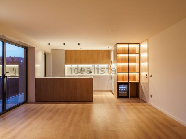 Apartamento, Vila Nova de Famalicão e Calendário