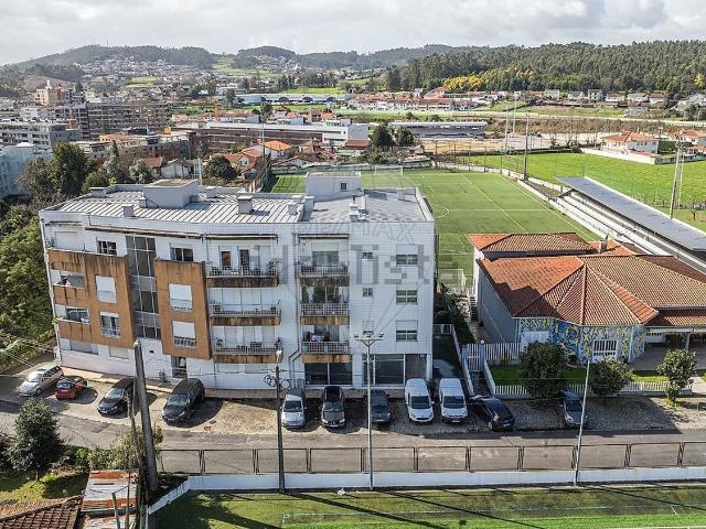 Apartamento, Vila Nova de Famalicão e Calendário