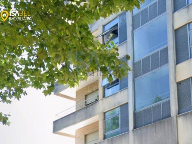 Apartamento, Vila Nova de Famalicão e Calendário