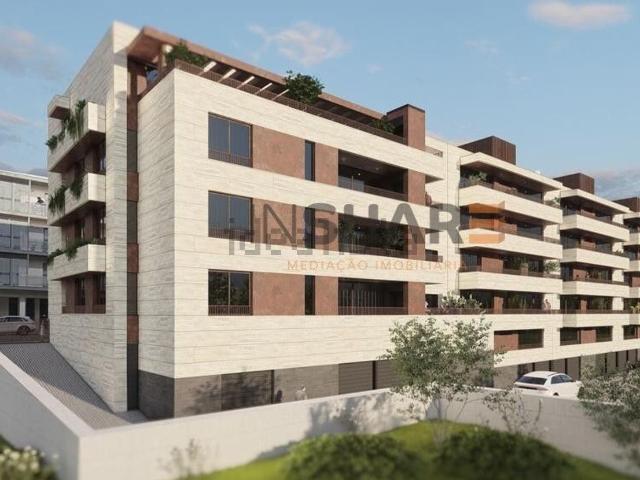 Apartamento, Vila Verde e Barbudo