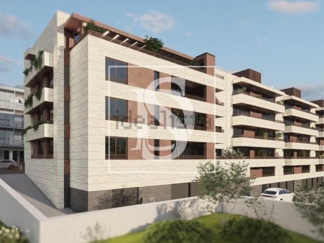 Apartamento, Vila Verde e Barbudo