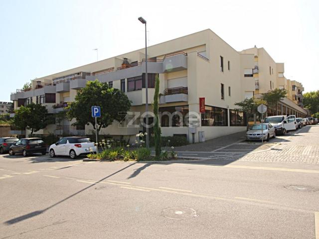 Apartamento, Vila Verde e Barbudo