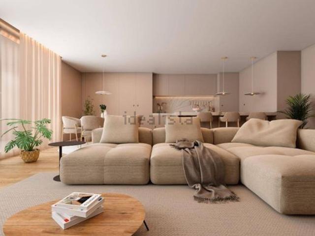 Apartamento, Vila Verde e Barbudo