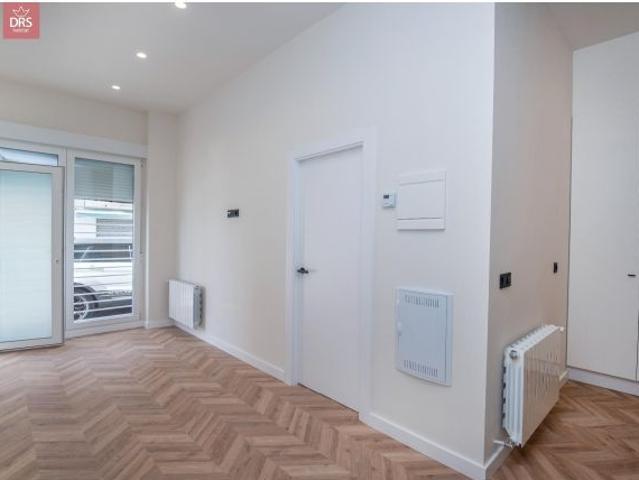 APARTAMENTO A ESTRENAR EN CL HERREROS 14 ALBACETE
