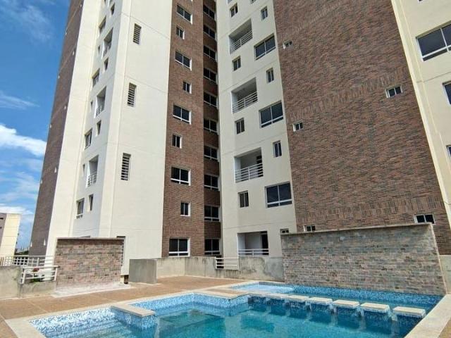 Apartamento a Estrenar en el Triángulo del Este Con Financiamiento