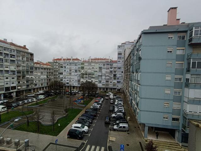Apartamento, Águas Livres