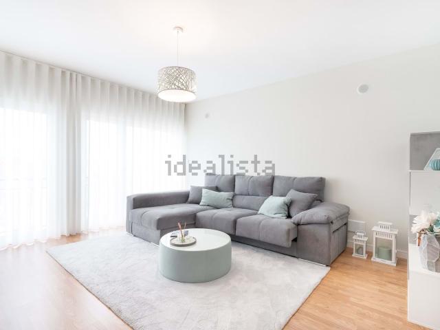 Apartamento, Águas Livres
