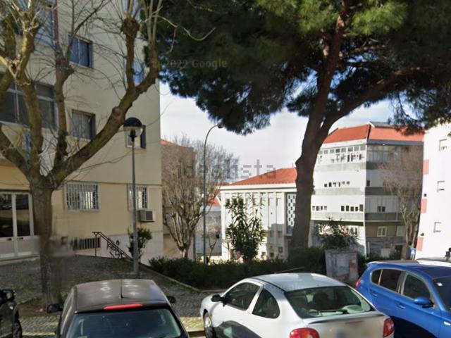 Apartamento, Águas Livres