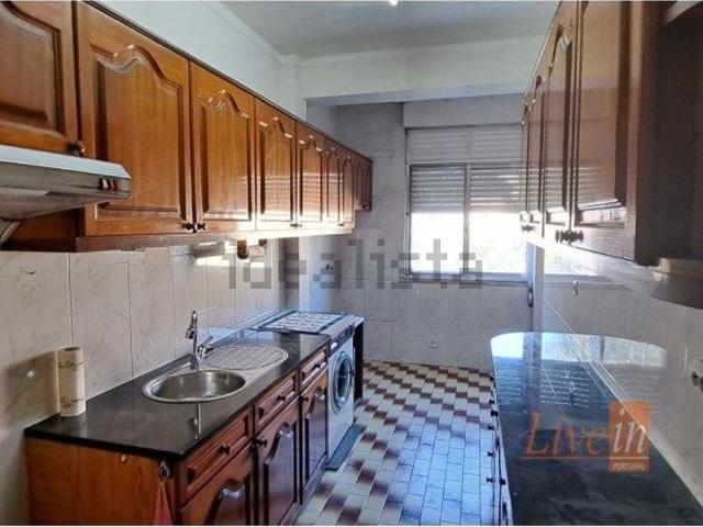 Apartamento, Águas Livres