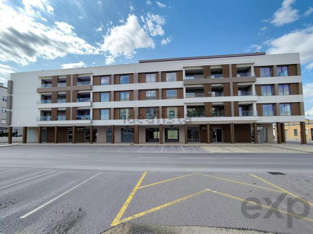Apartamento, Almancil