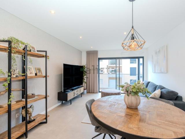 Apartamento, Almancil