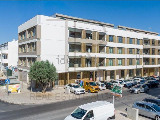 Apartamento, Almancil