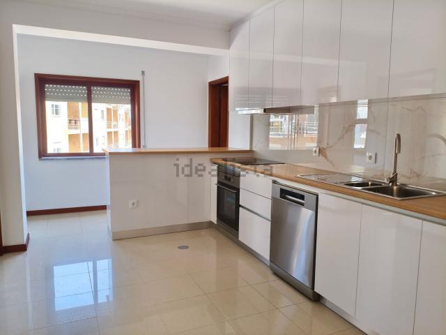 Apartamento, Albergaria a Velha e Valmaior