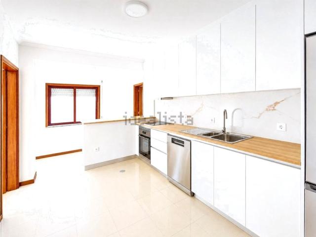 Apartamento, Albergaria a Velha e Valmaior