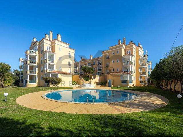 Apartamento, Alcabideche