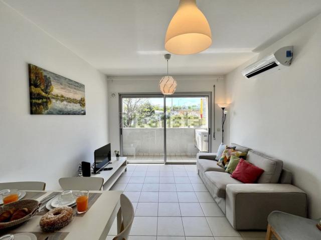 Apartamento, Alcantarilha e Pêra