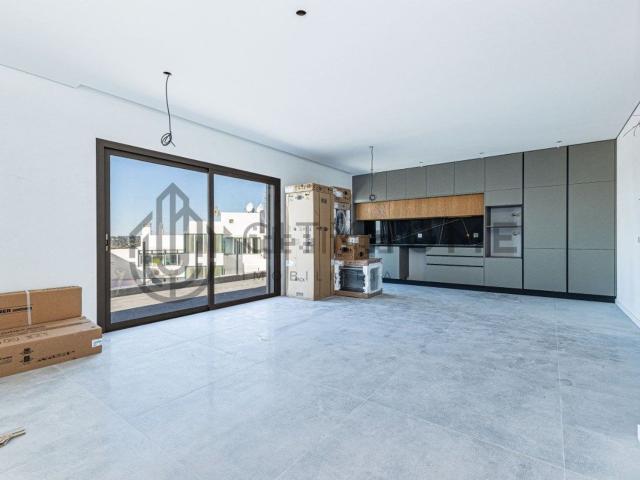 Apartamento, Alcantarilha e Pêra