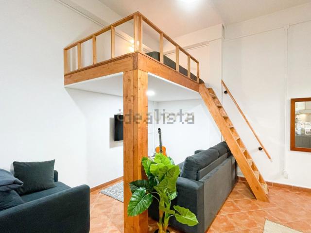 Apartamento, Alcantarilha e Pêra