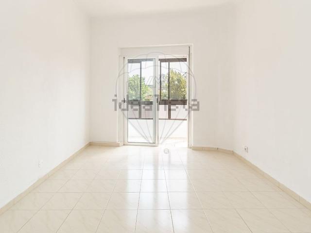 Apartamento, Aldeia de Paio Pires