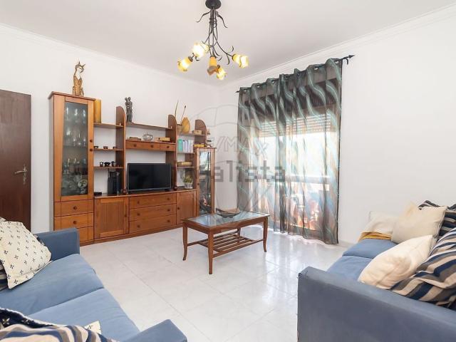 Apartamento, Aldeia de Paio Pires