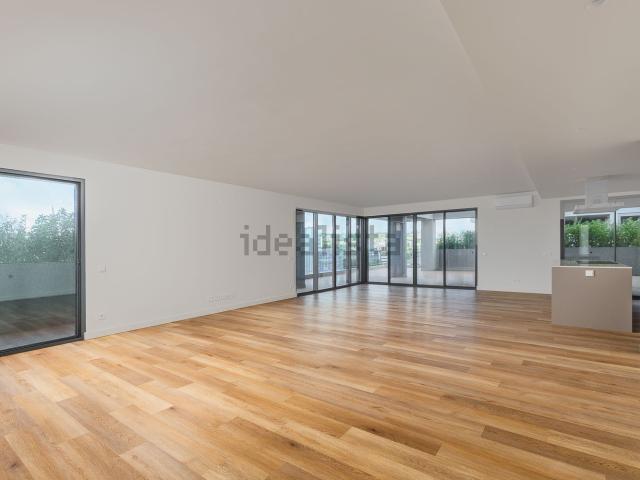 Apartamento, Algés Linda a Velha Cruz Quebrada Dafundo