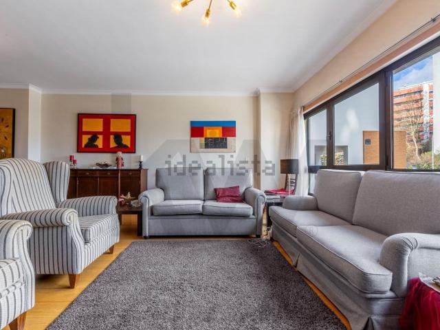 Apartamento, Algés Linda a Velha Cruz Quebrada Dafundo