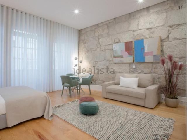 Apartamento, Aliados Clérigos Carlos Alberto, Cedofeita Santo Ildefonso Sé Miragaia São Nicolau Vitória