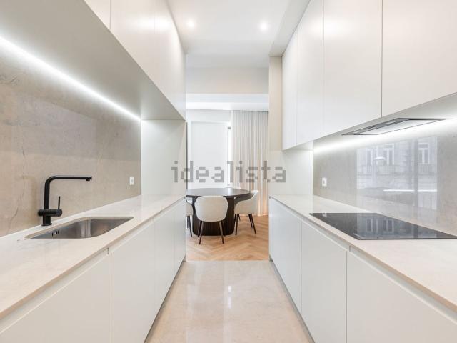 Apartamento, Aliados Clérigos Carlos Alberto, Cedofeita Santo Ildefonso Sé Miragaia São Nicolau Vitória