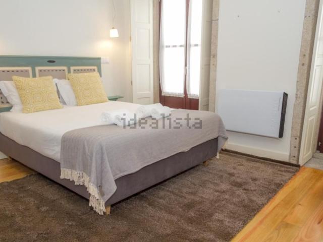 Apartamento, Aliados Clérigos Carlos Alberto, Cedofeita Santo Ildefonso Sé Miragaia São Nicolau Vitória
