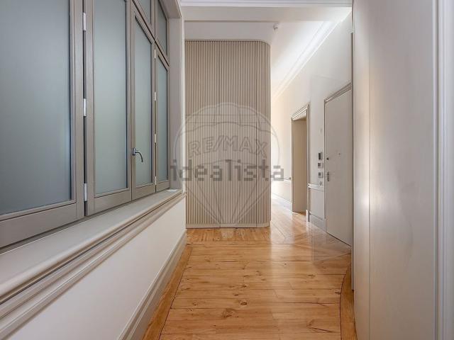 Apartamento, Aliados Clérigos Carlos Alberto, Cedofeita Santo Ildefonso Sé Miragaia São Nicolau Vitória