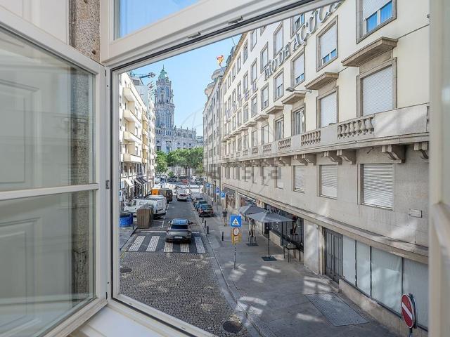 Apartamento, Aliados Clérigos Carlos Alberto, Cedofeita Santo Ildefonso Sé Miragaia São Nicolau Vitória