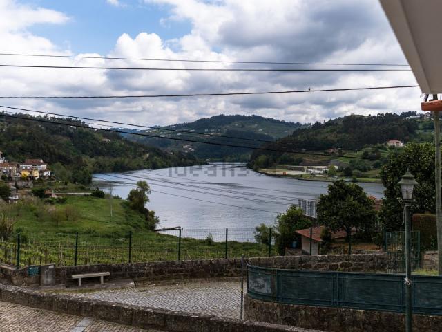 Apartamento, Alpendorada Várzea Torrão