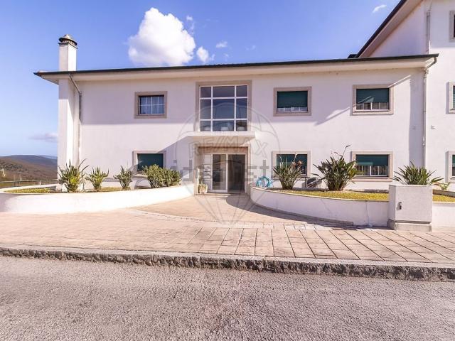 Apartamento, Alpendorada Várzea Torrão