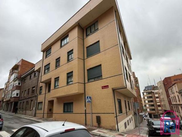 Apartamento Alquiler León Capital, San Esteban
