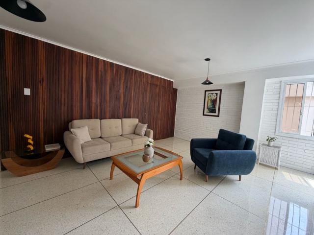 APARTAMENTO ALQUILER LOS PALOS GRANDES 2H 2B 1P