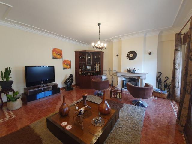 Apartamento, Alverca do Ribatejo e Sobralinho