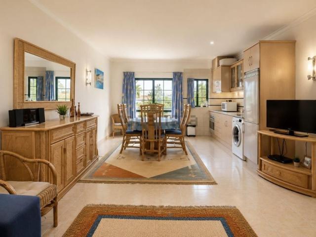 Apartamento, Alvor